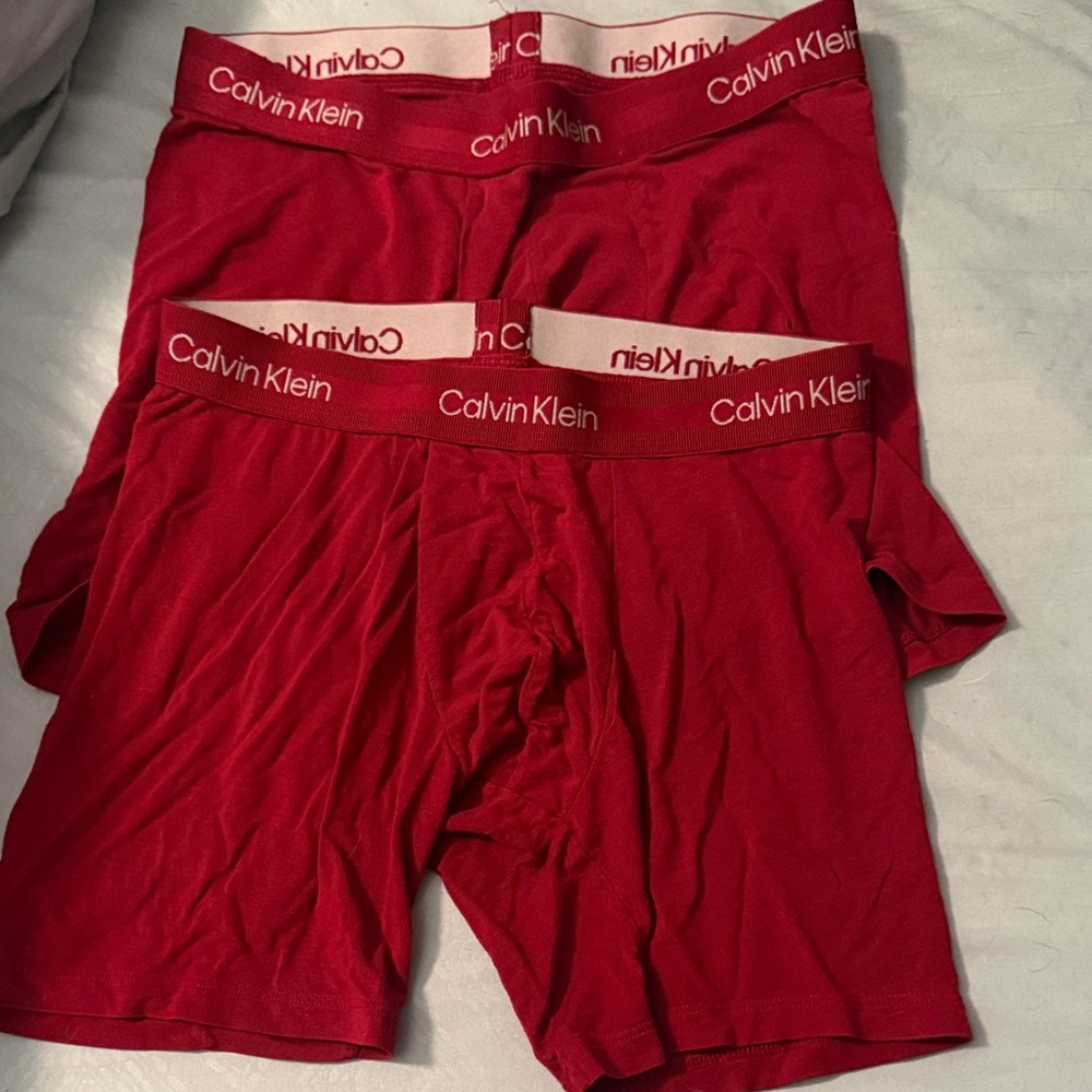 Calvin Klein Men's Vibrant Red Boxer Briefs